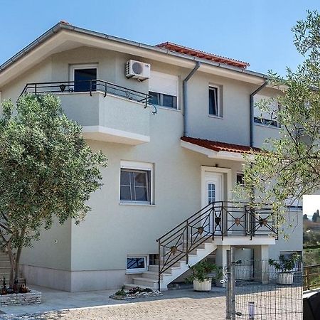 Apartments Lighthouse 法扎纳 外观 照片